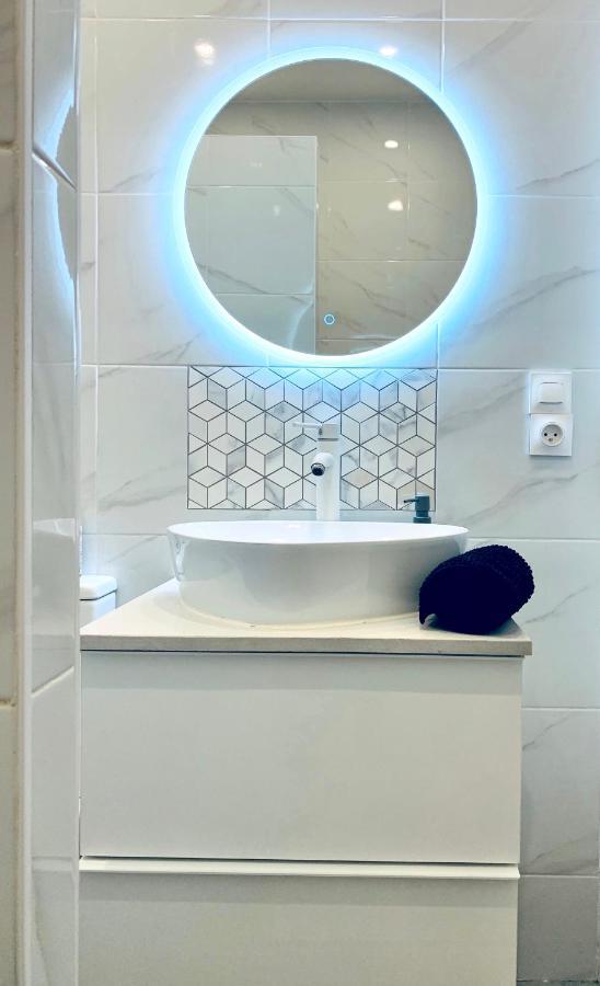 New Flat Near Paris-stade De France Apartment