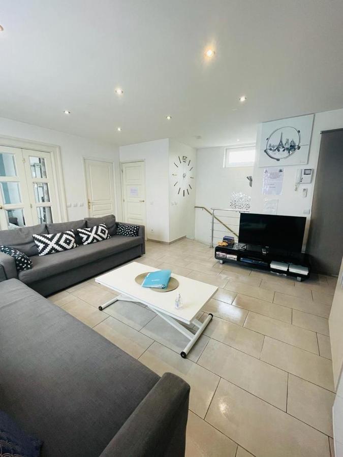 New Flat Near Paris-stade De France Apartment Aubervilliers